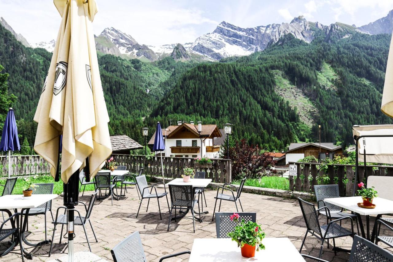 Gasthof Albergo Neuwirt Val di Vizze Kültér fotó