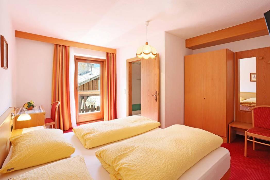 Gasthof Albergo Neuwirt Val di Vizze Kültér fotó