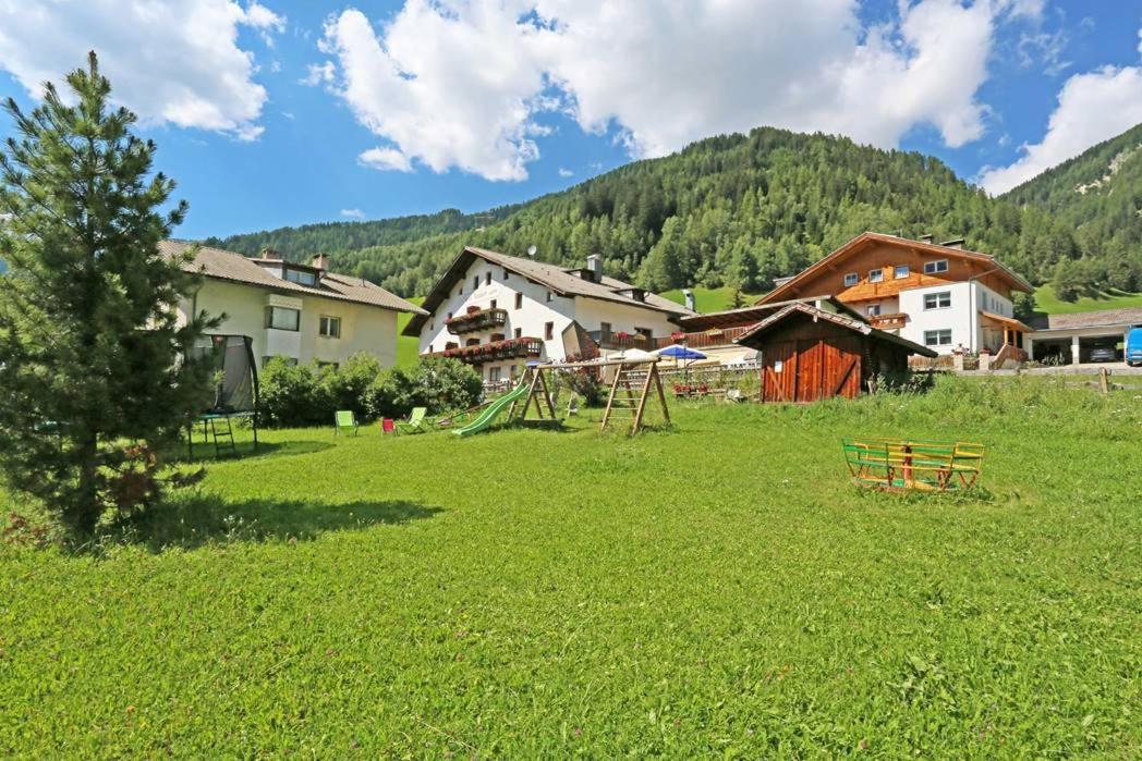 Gasthof Albergo Neuwirt Val di Vizze Kültér fotó