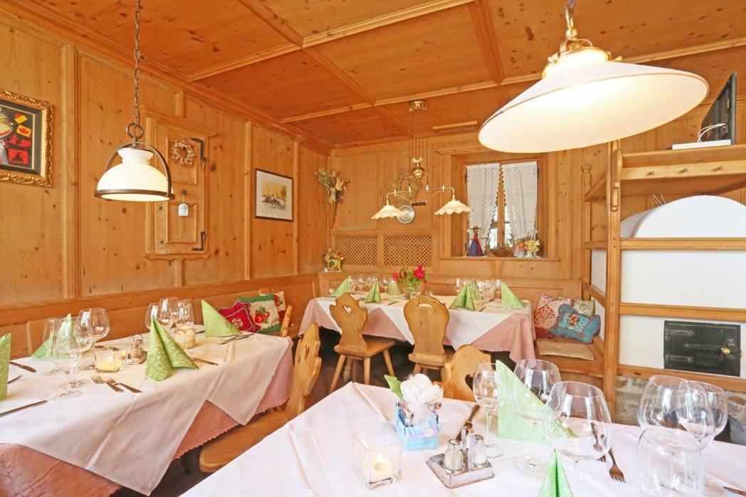 Gasthof Albergo Neuwirt Val di Vizze Kültér fotó